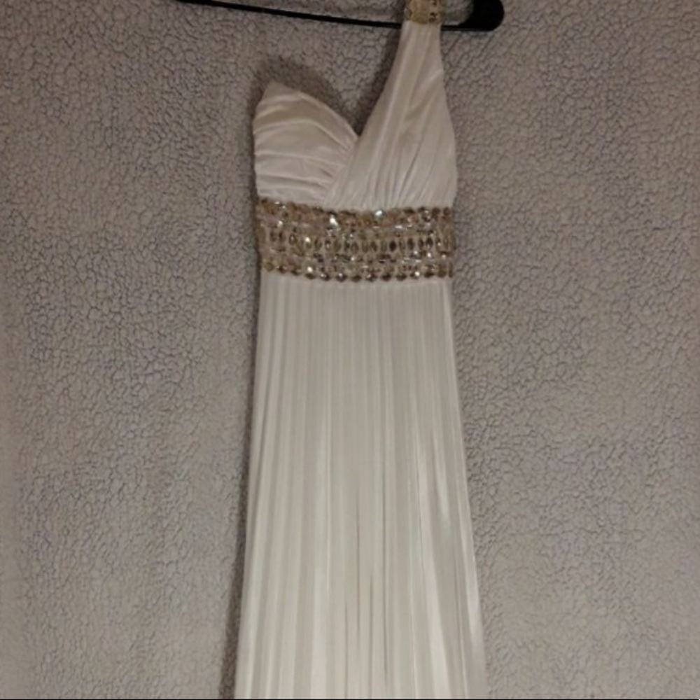 silk white and gold one sleeve gown